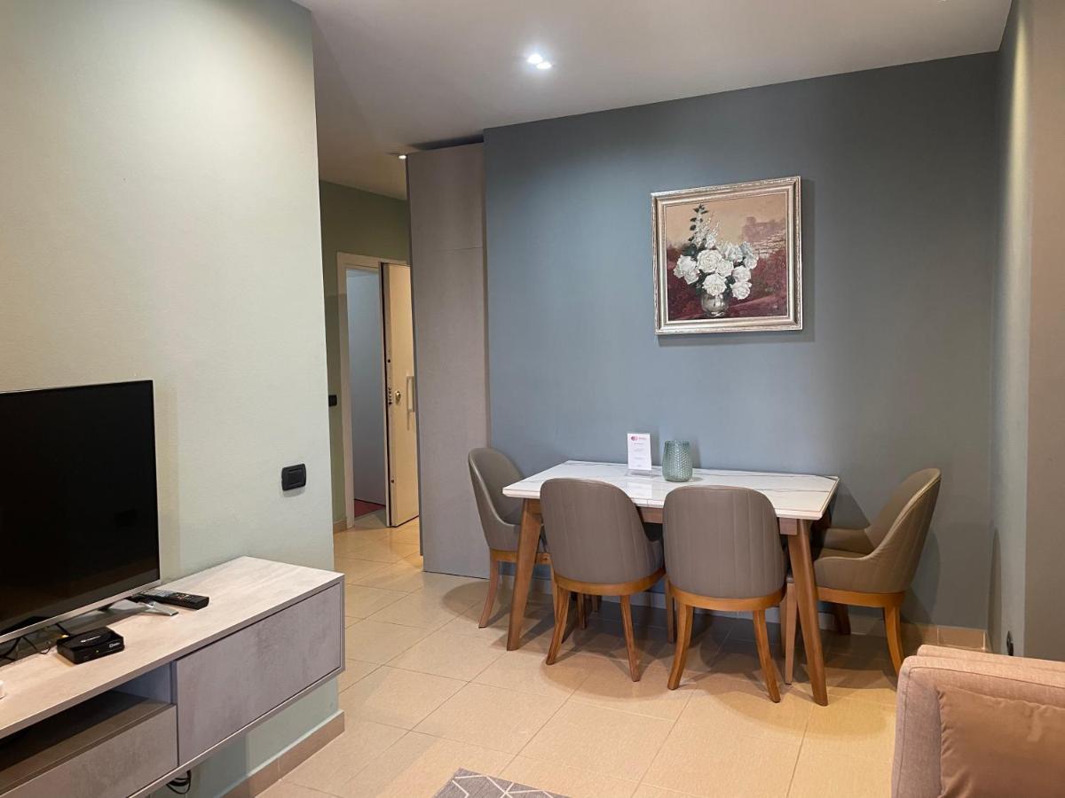 Tirana Lux Apartments Экстерьер фото