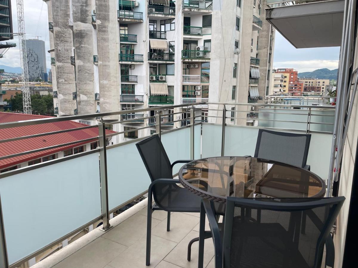 Tirana Lux Apartments Экстерьер фото