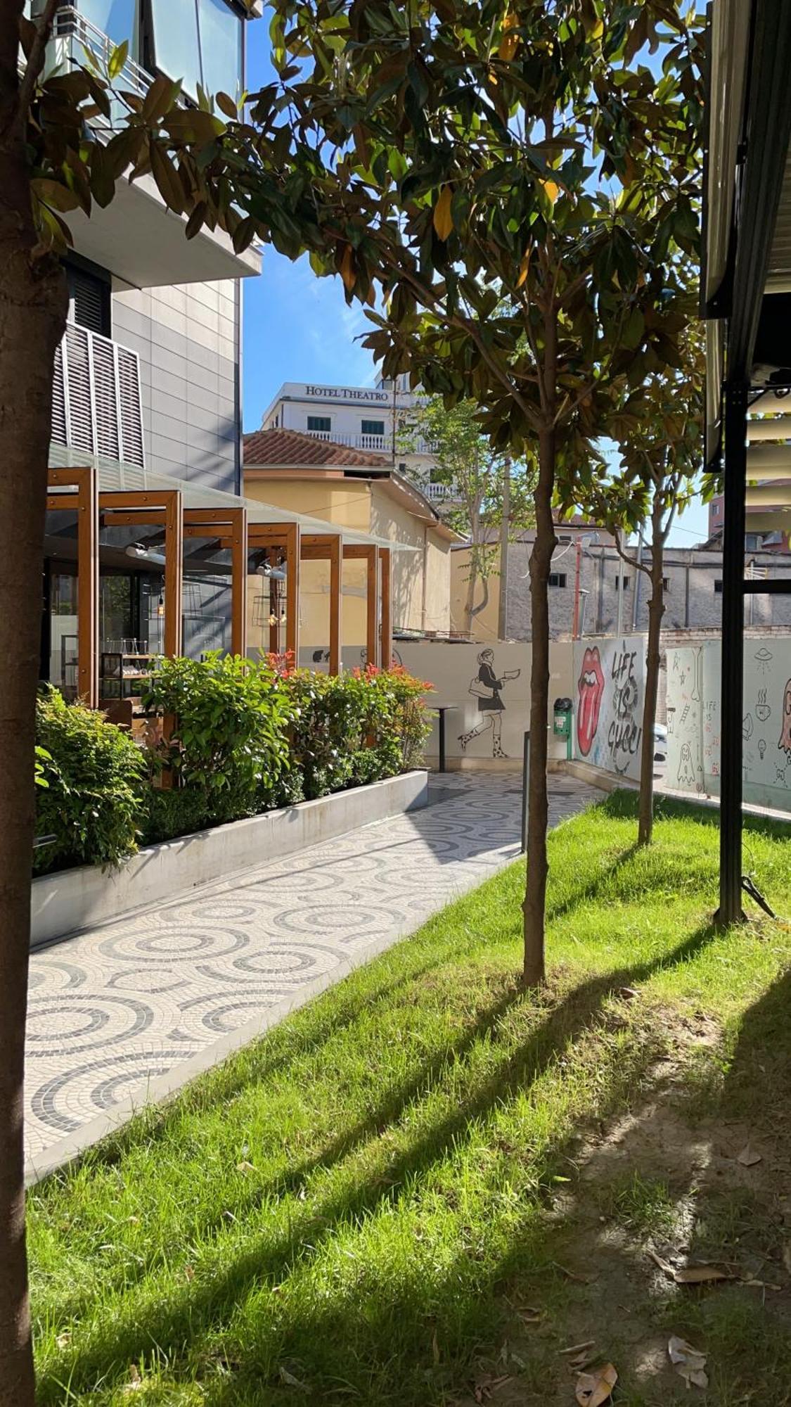 Tirana Lux Apartments Экстерьер фото