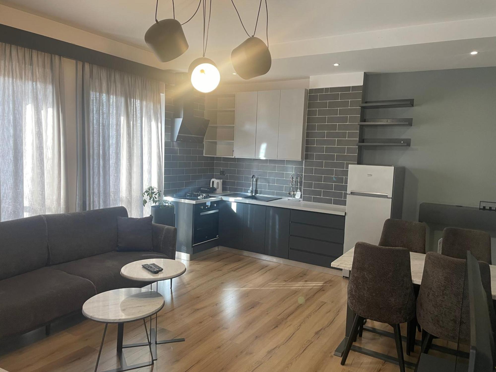 Tirana Lux Apartments Экстерьер фото