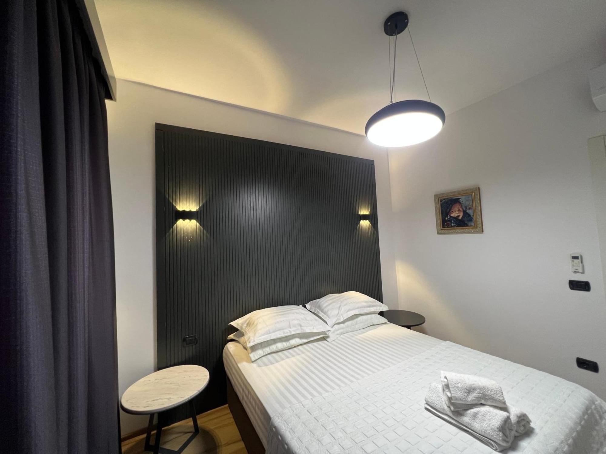 Tirana Lux Apartments Экстерьер фото