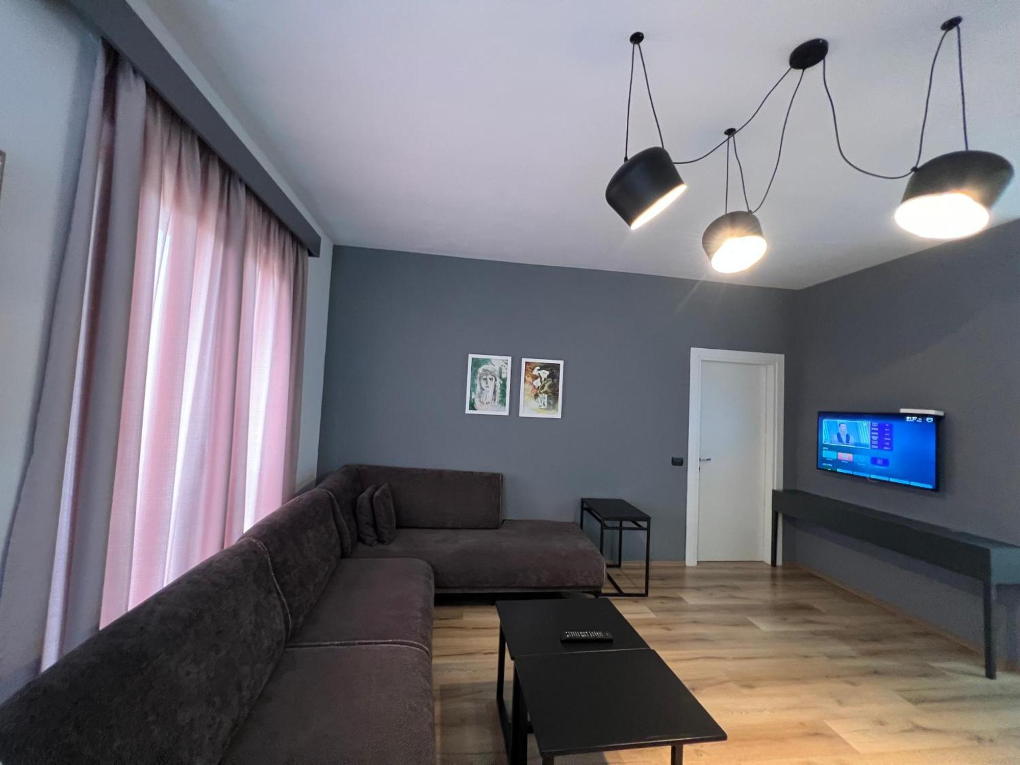 Tirana Lux Apartments Экстерьер фото
